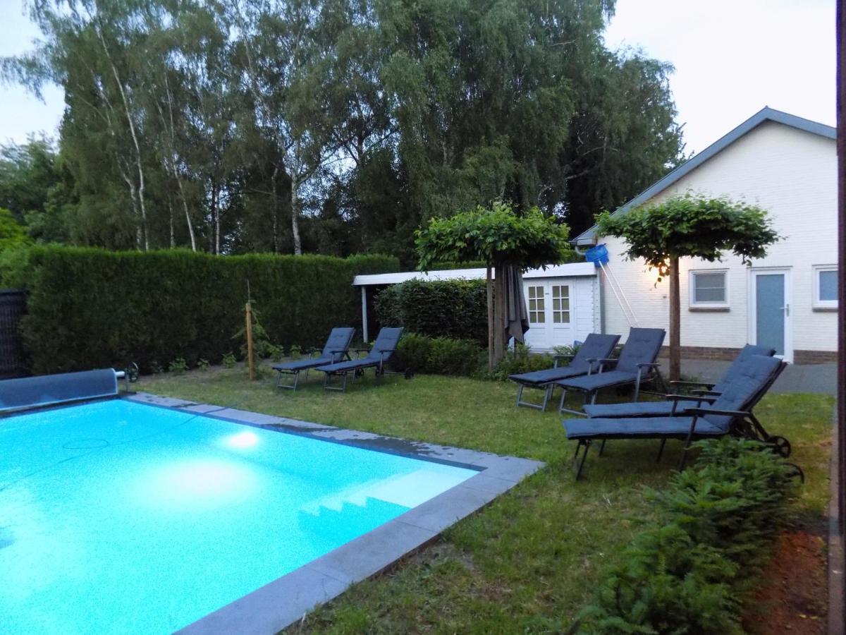 Villa Maas & Kempen Маасейк Екстериор снимка